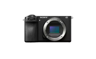 Front view of Sony α6700