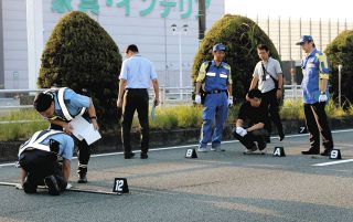 津でひき逃げか、28歳女性看護師が死亡　現場付近が一時通行止め