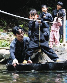 ＜忍者のカタチ＞8月（上）　多彩な修行、術と心に磨き　名張・赤目四十八滝渓谷保勝会の尾家孝和さん