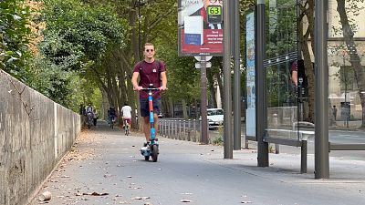 Valóban környezetbarátak az elektromos rollerek?