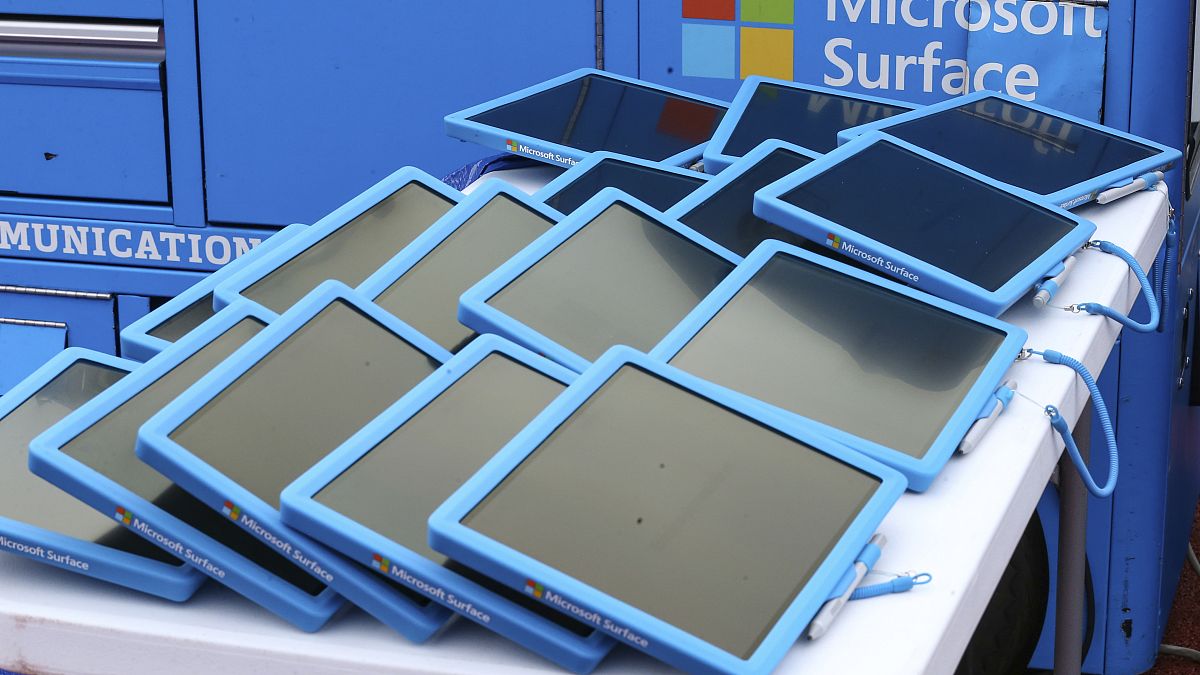 Les tablettes Microsoft attendent d'être distribuées.