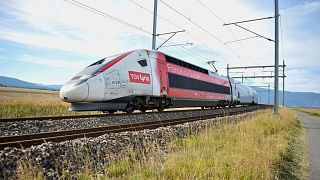 Una vendita di TGV Lyria a settembre offrirà treni economici tra Francia e Svizzera.