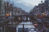 Un puente en Prinsengracht, Ámsterdam, Países Bajos.