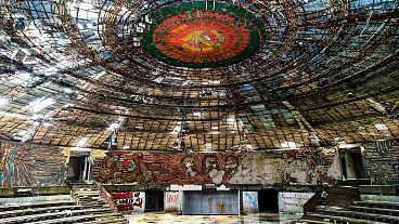 Il monumento a forma di Ufo di Buzludzha è stato abbandonato dopo la caduta del regime comunista in Bulgaria