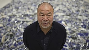 Ο Ai Weiwei στο Design Museum του Λονδίνου το 2023.