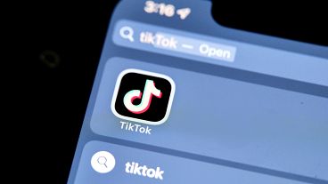 TikTok App.