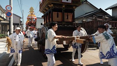 Toyama Prefektörlüğü’ndeki sonbahar festivallerini ve geleneksel el sanatlarını keşfediyoruz