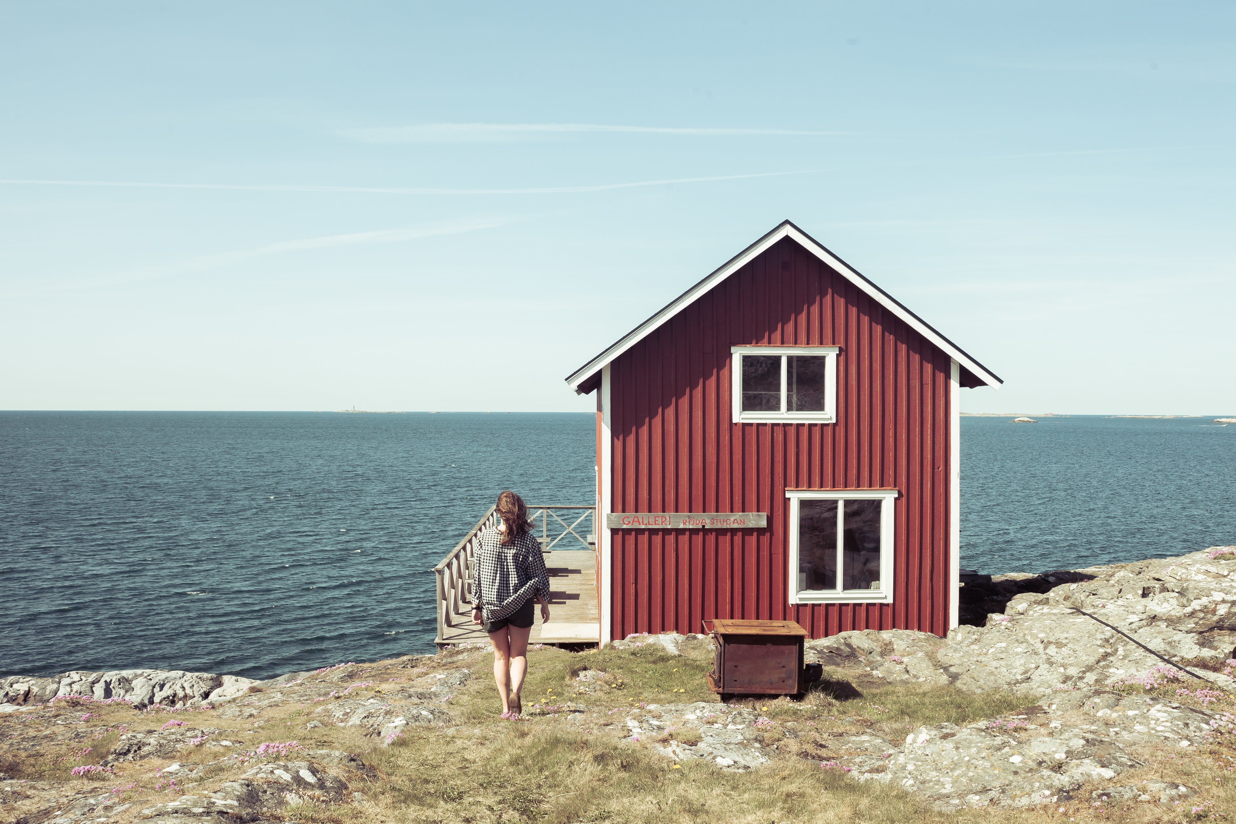 Sian exploring the Bohuslan archipelago