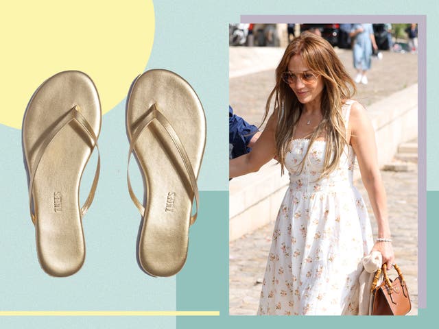 <p>JLo’s been spotted three times in a pair of the chic flip flops </p>