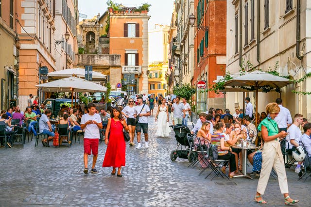 <p>Piazza della Madonna Dei Monti is great for an aperitivo drink</p>