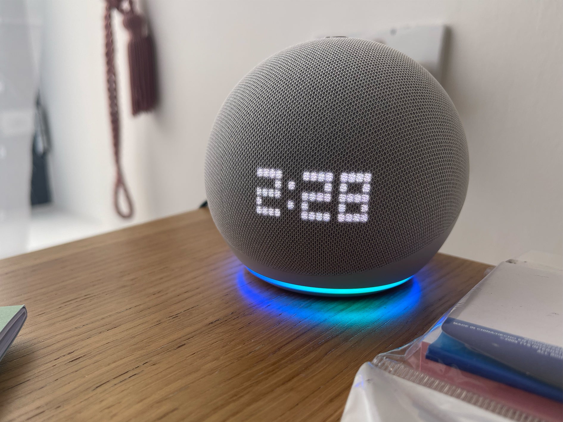 echo dot with clock1.jpg