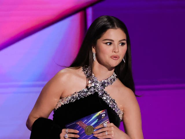 <p>Selena Gomez roasts Steve Martin and Martin Short at the 76th Primetime Emmy Awards on 15 September 2024</p>