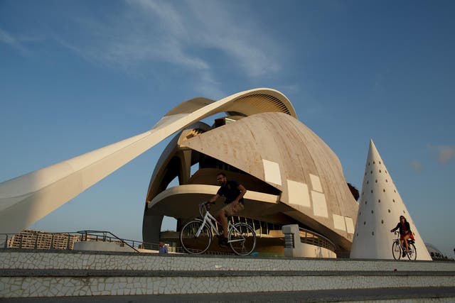 Valencia has top notch architecture, food, and bike hire to ride off the calories