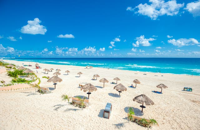 Pick up a cheap holiday to Cancun in the January sales