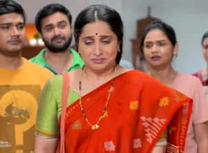 Major twist in 'Aai Kuthe Kay Karte'