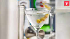 Watch: How to make Gin Martini