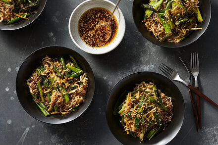 Image for Ramen With Charred Scallions, Green Beans and Chile Oil