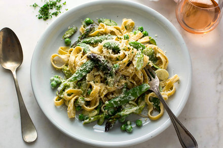 Image for Pasta Primavera With Asparagus and Peas