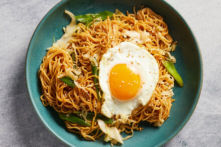 Image for Soy Sauce Noodles With Cabbage and Fried Eggs