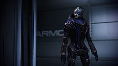New Garrus Casual Outfit - Gold