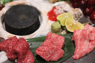 h Yakiniku Lab Umeda Ten - 