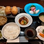 旬菜 青山 - カニクリームコロッケ定食1500円