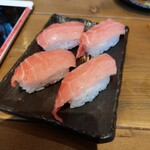 Sushi Sakaba Fujiyama Akihabara Honten - スタッフをせっついたら、大トロ祭り