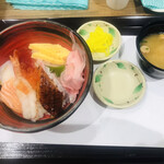 道のみなと - 上海鮮丼