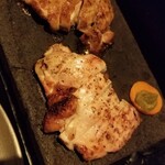 Kyushu Umaimon to Shochu Imozou Sakae Ten - 地鶏の焼き物。