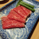 Wagyu A5 Mesuushi to Jukusei Gyushita Nikuya Ichiyuku - 