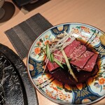 Wagyu A5 Mesuushi to Jukusei Gyushita Nikuya Ichiyuku - 