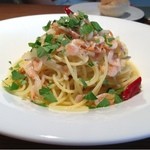 Trattoria liocorno - 桜エビ、じゃこ、セロリのアーリオオーリオスパゲッティ(^_^)