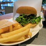 the 3rd Burger Aoyama Kottodori Ten - 