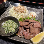 Kobe Aburi Bokujou Hon Ten - 