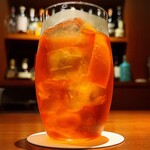 Bar UN COEUR - アペロールにスパークリングワインとソーダを加えたほろ苦さと爽やかさを併せ持つカクテルでした(o^^o)