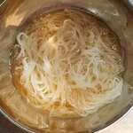 カルディーコーヒーファーム - 料理写真:海老冷麺調理しました