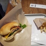 the 3rd Burger Aoyama Kottodori Ten - 