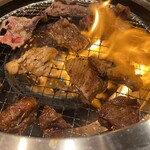 焼肉きんぐ - 