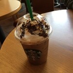 スターバックス・コーヒー - チョコレートプレッツェルモカ

初売りに参戦中(>∀<●)ﾉ