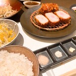 Kioicho Tonkatsu Yoshoku Hitomi - 