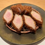 Kioicho Tonkatsu Yoshoku Hitomi - とんかつ概念を変えたロースかつ！