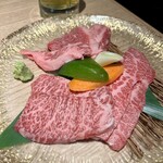 Yakiniku Motoyama Shinjuku Ten - 神戸牛三点盛