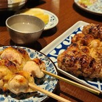 Sumibi Kushiyaki Senmon Ten Toriten - ◆淡海地鶏串(各500円)
                        
                        ◆ぼんじり(各350円)
                        ◆つくね(各？円)