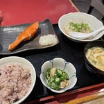 青山食堂 - 