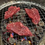 個室韓国焼肉 萬和苑 - ハラミ