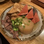 能古 - 料理写真:すじ・大根・椎茸・赤こんにゃく・厚揚げ・もちきん