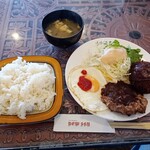 ニュースカイ - 料理写真:トリオ定食