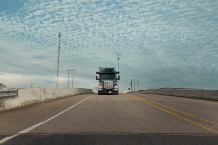 Self-driving truck startup Aurora Innovation to sell up to $420M in shares ahead of commercial launch