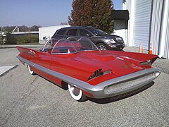 Lincoln Futura (1955).