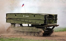 Мостоукладчик МТУ-90 в походном положении на выставке ВТВТ-Омск-2009.